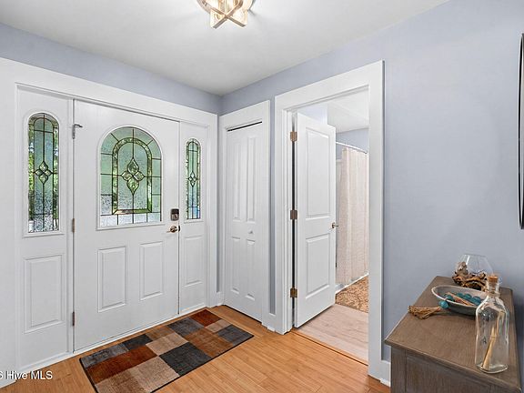 4th image of 31 Augusta Drive
