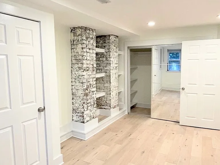 1351 Irving St, NW — Photo 9