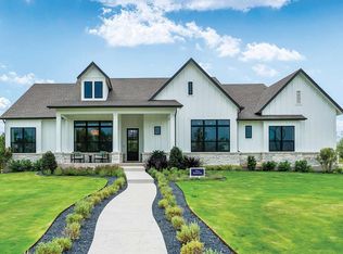 123 Rees Landing Rd, Spicewood, TX 78669