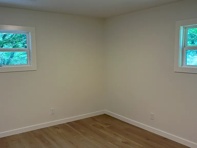 138 Ash Ln — Photo 16