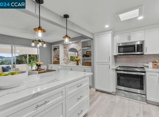 3141 Golden Rain Rd APT 7, Walnut Creek, CA 94595