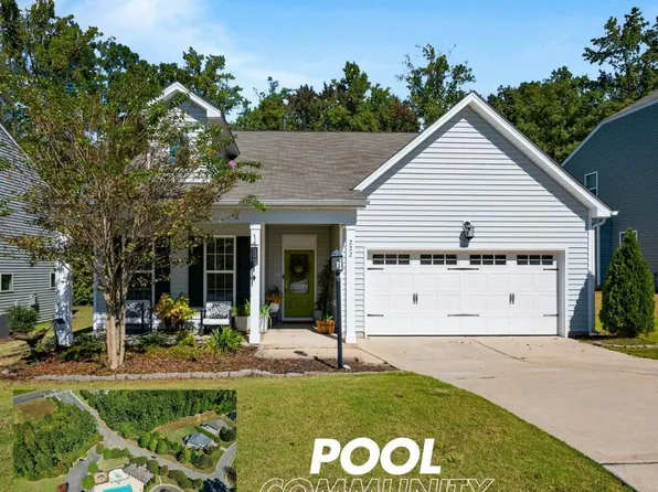 222 Copenhaver Dr, Clayton, NC 27527
