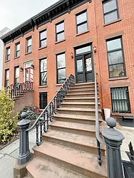 Rented by Modern Spaces