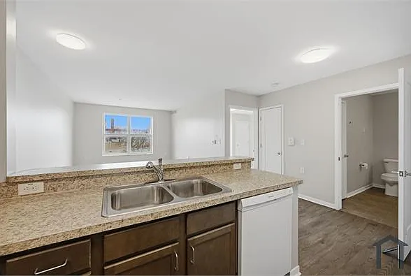 1200 Martin Luther King Jr Blvd — Photo 21