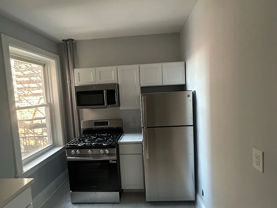 127 Carlton Ave #42