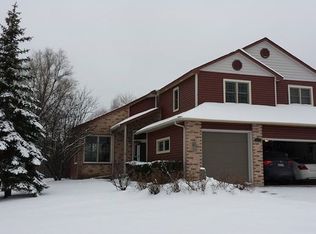 3330 Midlane Dr, Wadsworth, IL 60083