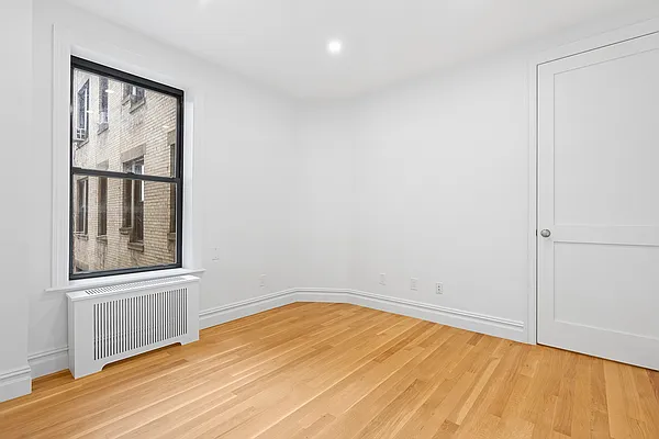 Rented by Corcoran | media 26