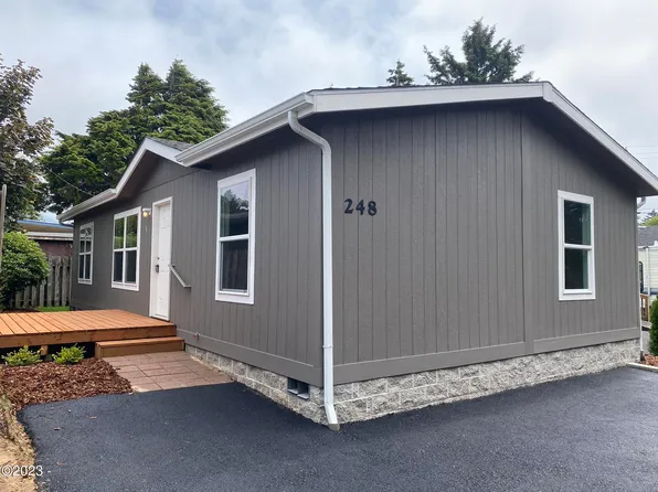 248 SE Mast Ave, Lincoln City, OR 97367