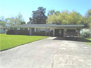 1503 E Fayle St, Baytown, TX 77520
