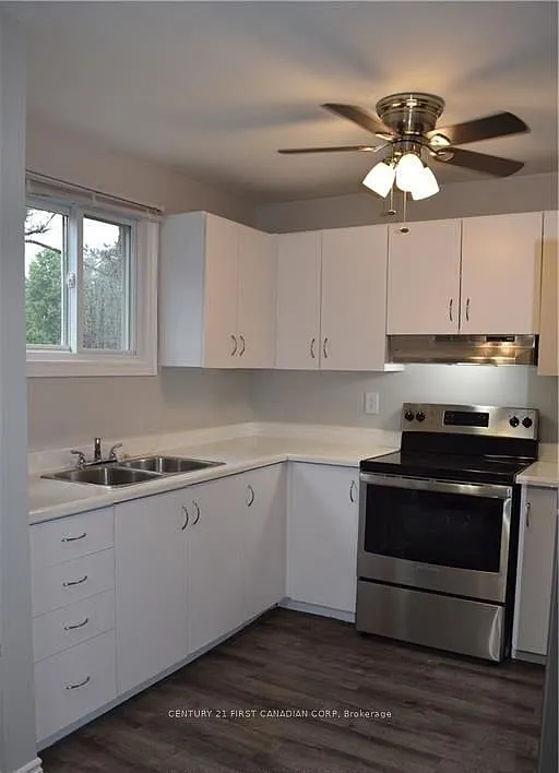 6 bed, $2,300 — Photo 2