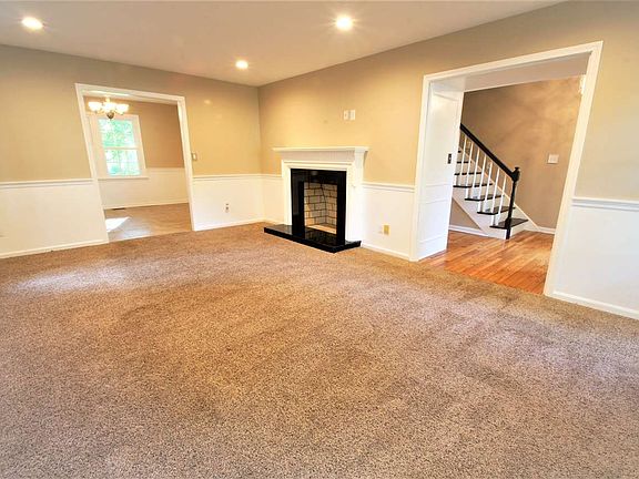 4th image of 266 Jennifer Lynn Dr