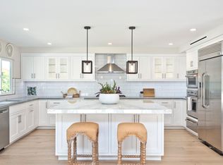 424 Vista Roma, Newport Beach, CA 92660