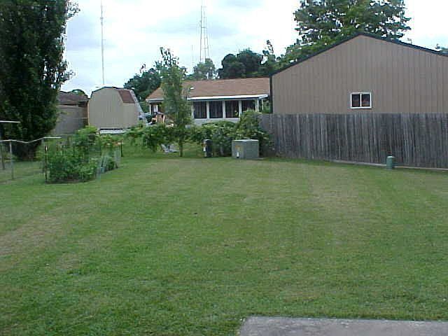 2nd image of 188 Thrush Ct