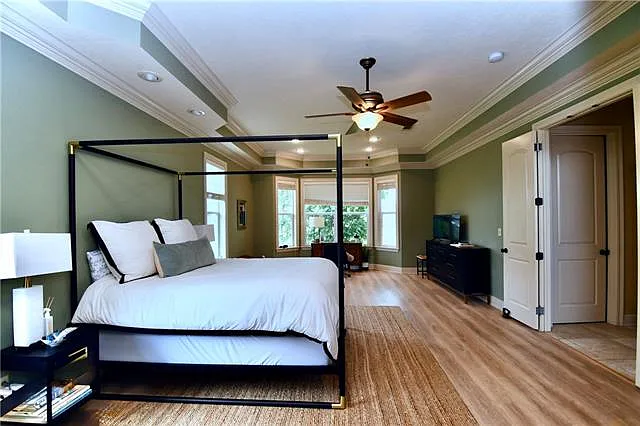 6413 Arden Oaks Dr — Photo 42