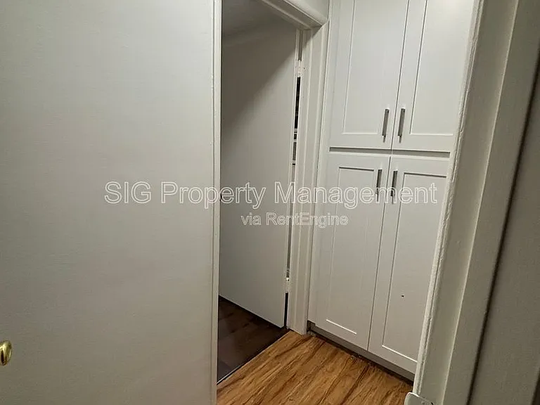 10424 Parr Ave — Photo 7