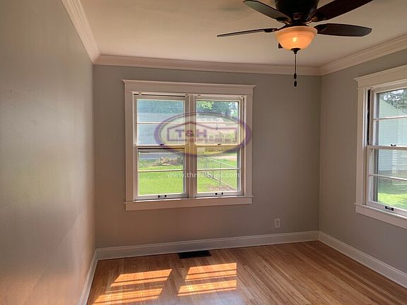 4th image of 6361 N Park Ave