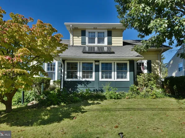 179 W Essex Ave, Lansdowne, PA 19050