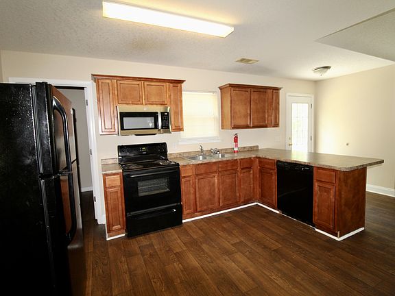 4th image of 203 Bonielane Dr