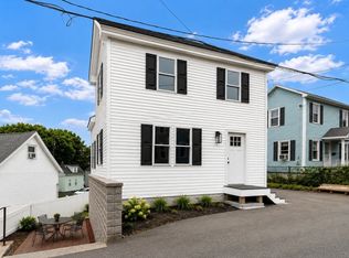 11 Hovey St, Woburn, MA 01801