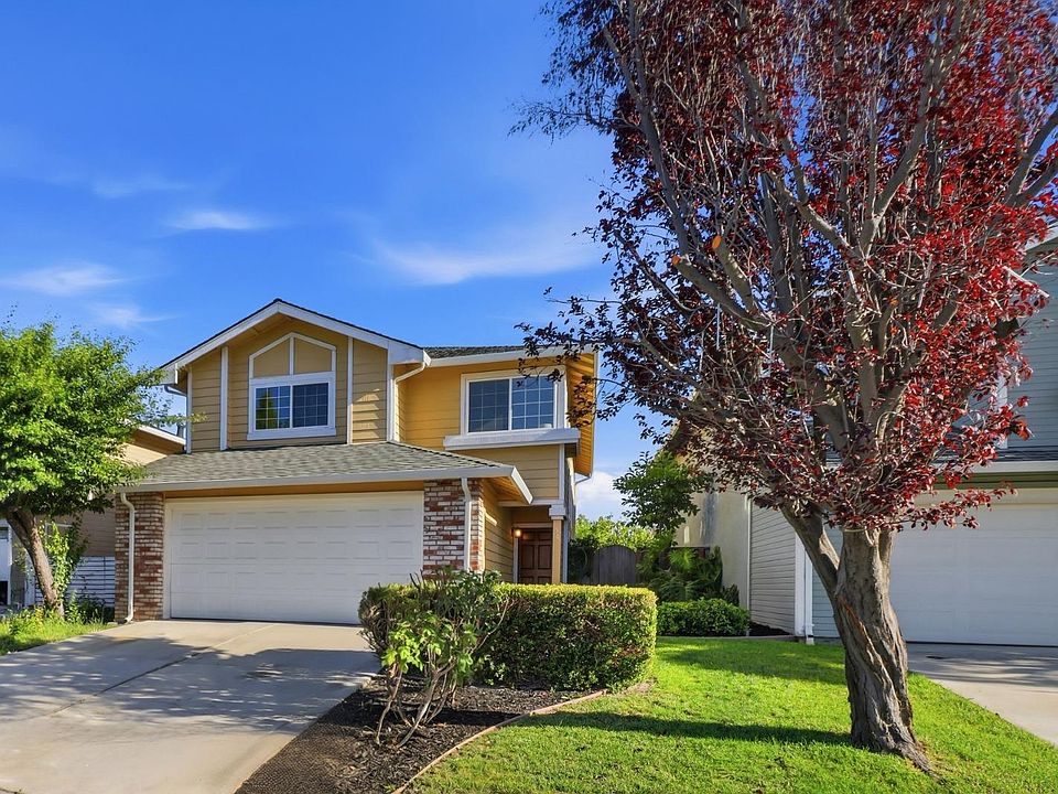 1st image of 58 Country Fields Ln