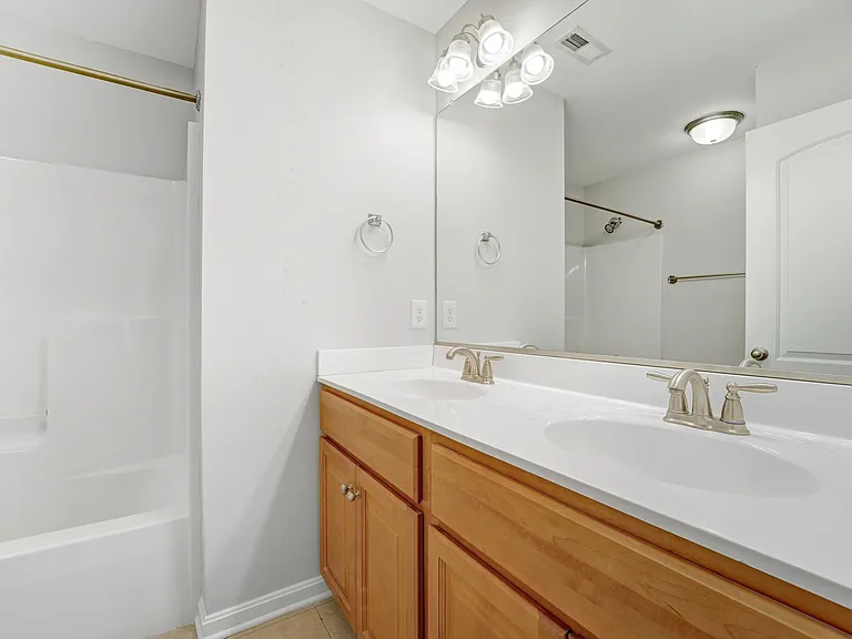 609 Tebbston Dr — Photo 26