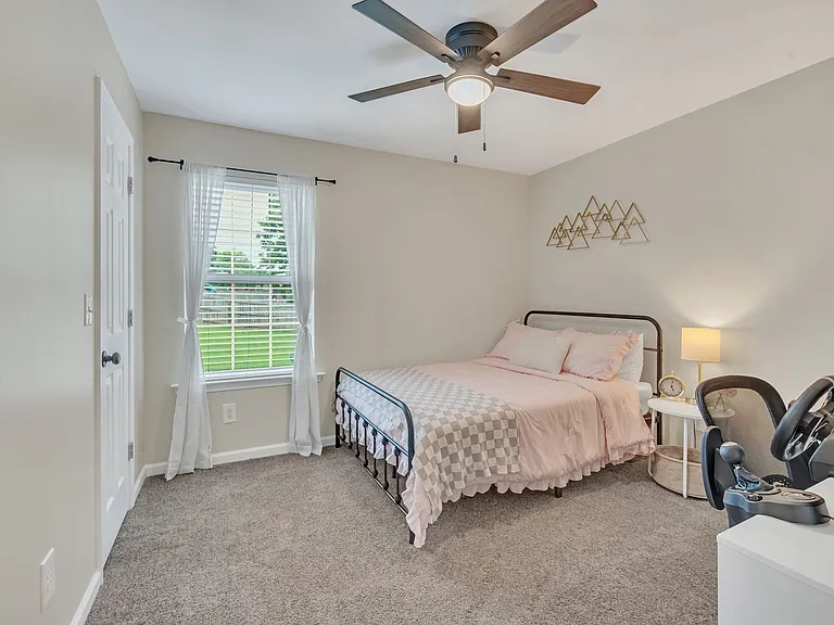 2029 Sunday Silence Dr — Photo 21