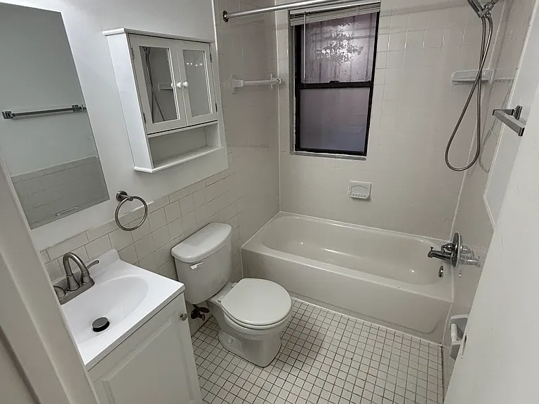 1420 Chapin St NW #LL1 — Photo 10