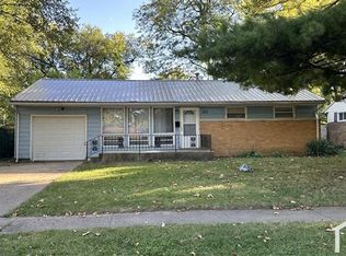 1211 Northwood Dr S, Champaign, IL