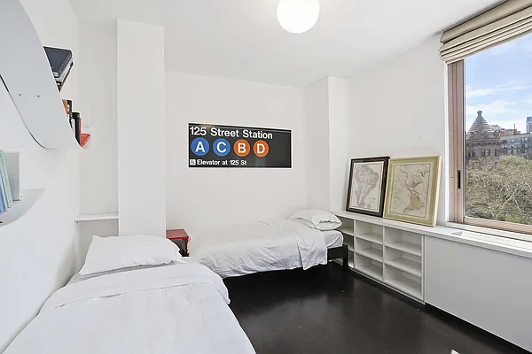 Rented by Compass | media 7