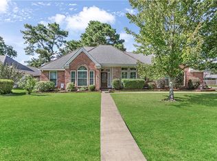 1231 Fairfield Dr, Mandeville, LA 70448