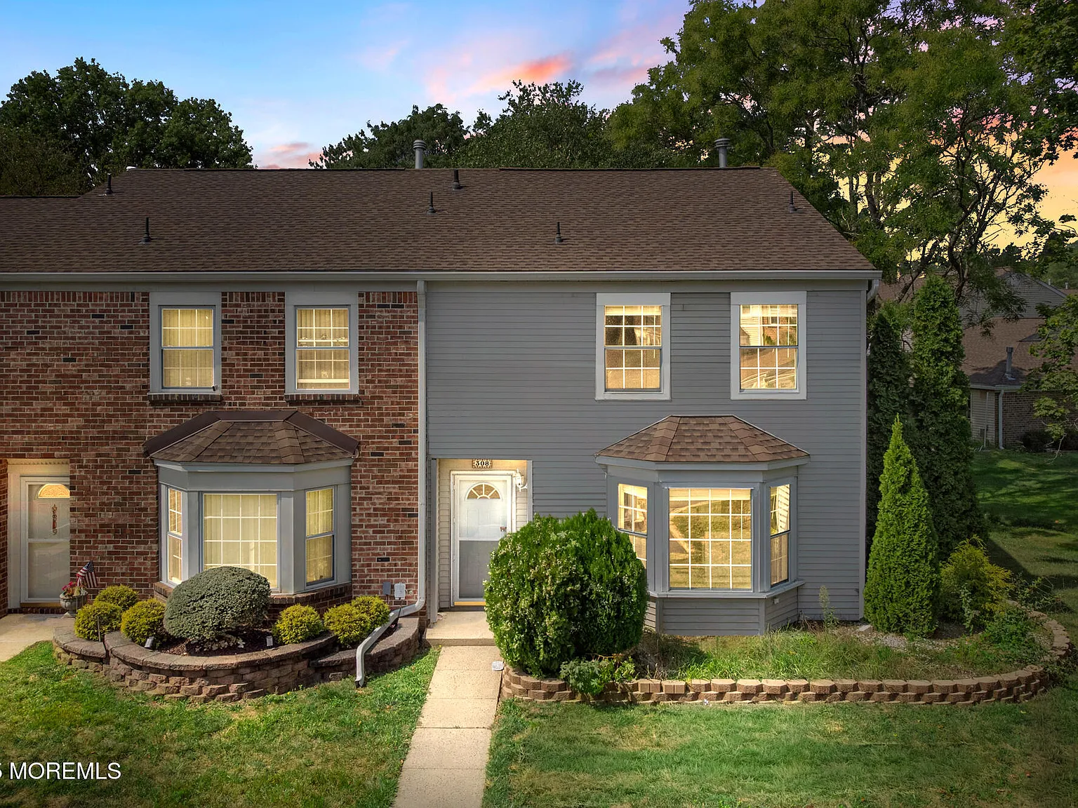 2 bed, 2.5 bath, 1676 sqft, $3,100 — Photo 2