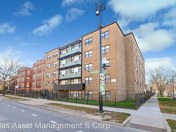 3rd image of 7700 S South Shore Dr #7488633