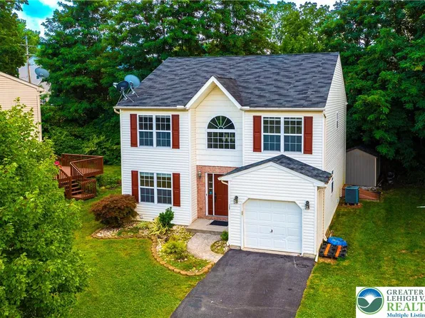 127 Highlands Cir, Easton, PA 18042