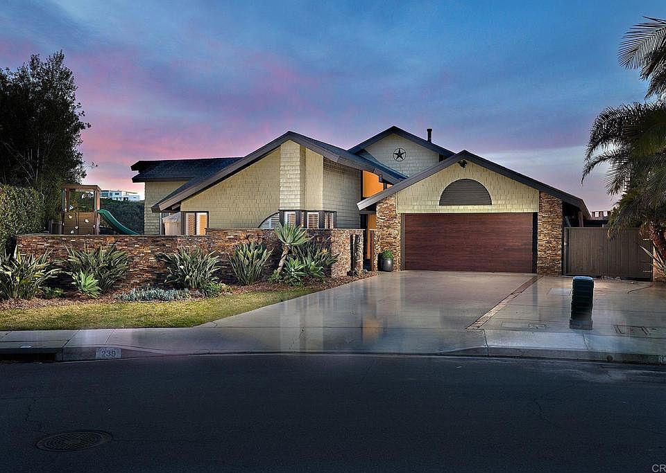1st image of 239 La Barranca Dr