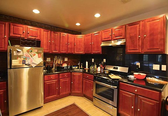 2nd image of 798 Mac Donough St #2C