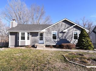 1241 Pheasant Ct, Liberty, MO 64068