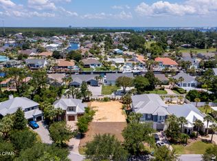 5418 Hopetown Ln, Panama City Beach, FL 32408