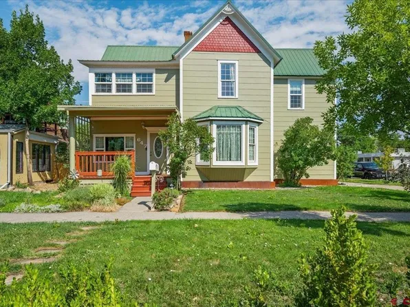 647 S 2nd Street, Montrose, CO 81401