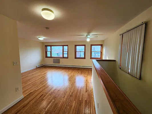 Rented by Highline Residential | media 28