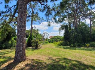 204 E Mariana Ave, North Fort Myers, FL 33917