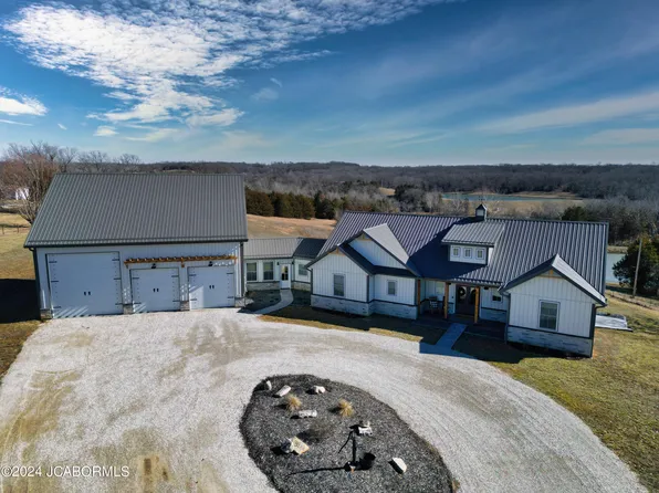 423 Route U, Centertown, MO 65023