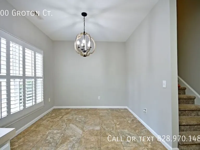 200 Groton Ct — Photo 25