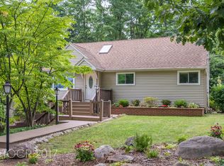 105 S Mahwah Rd, Mahwah, NJ 07430