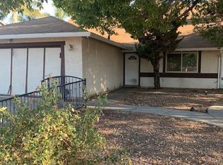 495 Stratford Ave, Dixon, CA 95620