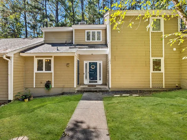 5013 Pine Cone Dr, Durham, NC 27707