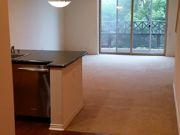 3rd image of 931 E Walnut St Unit 310