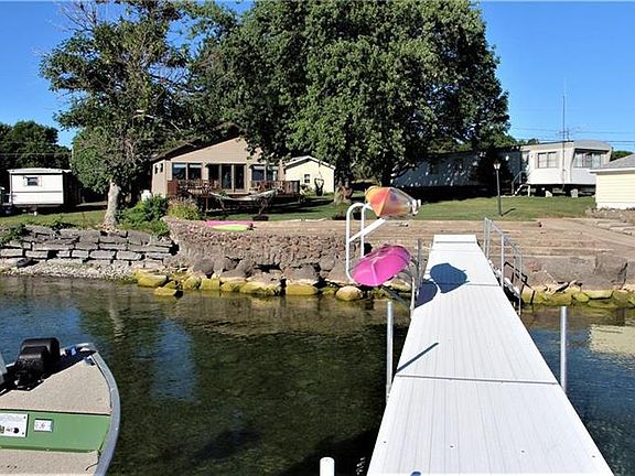2nd image of 2414 Ponds Shore Dr