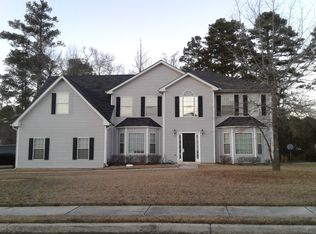 2220 Johnson Creek Dr, Lithonia, GA 30058