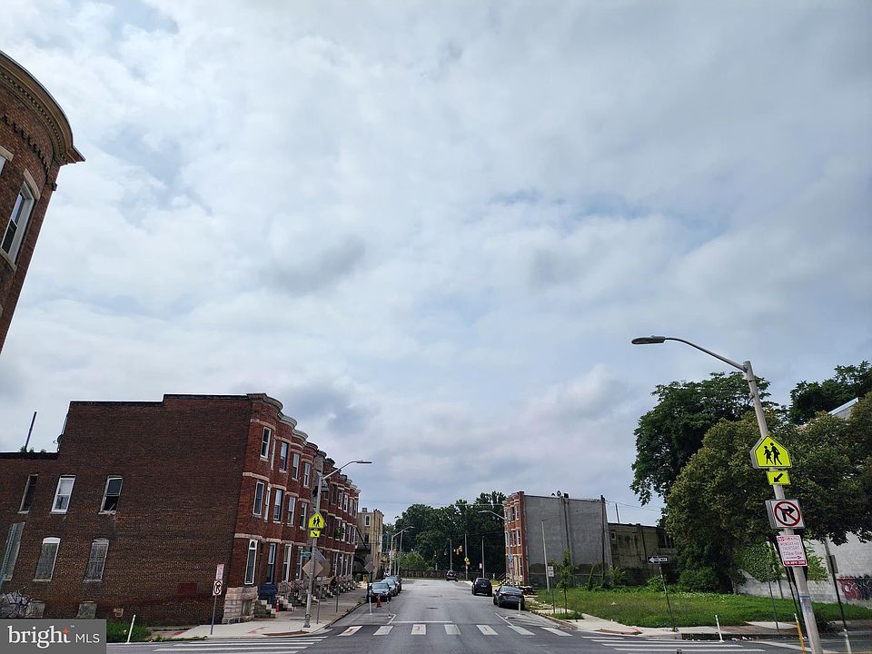 2nd image of 2003 Homewood Ave