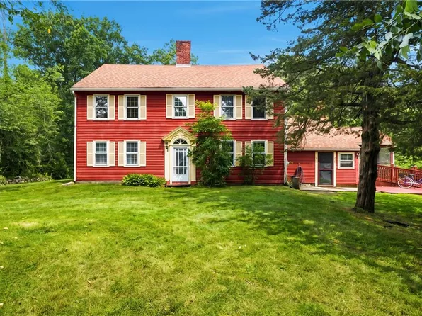 225 Iron Mine Hill Rd, North Smithfield, RI 02896